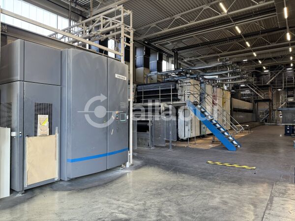 Manroland Lithoman IV 96 pages (Cutoff: 4 x 307mm/12" or 5 x 246mm/9.7")