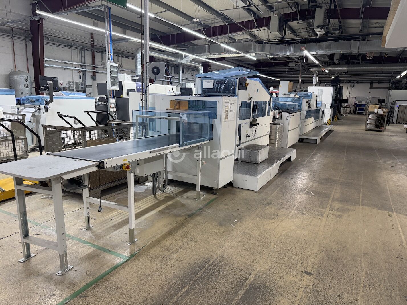 Hunkeler Digital Book Block Production for 4-page, 6-page, and 8-page production:  LC7-30 + PF7 + CS6-HS + SD7-II